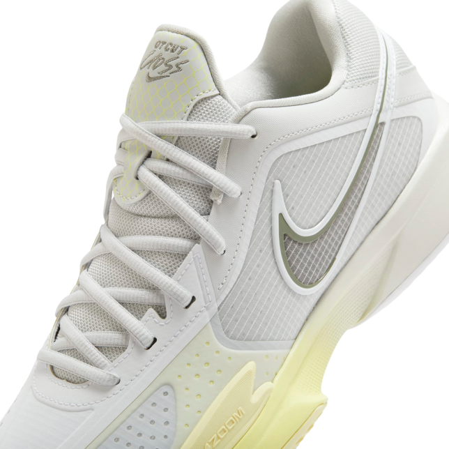 Nike GT Cut Cross EP Photon Dust / White