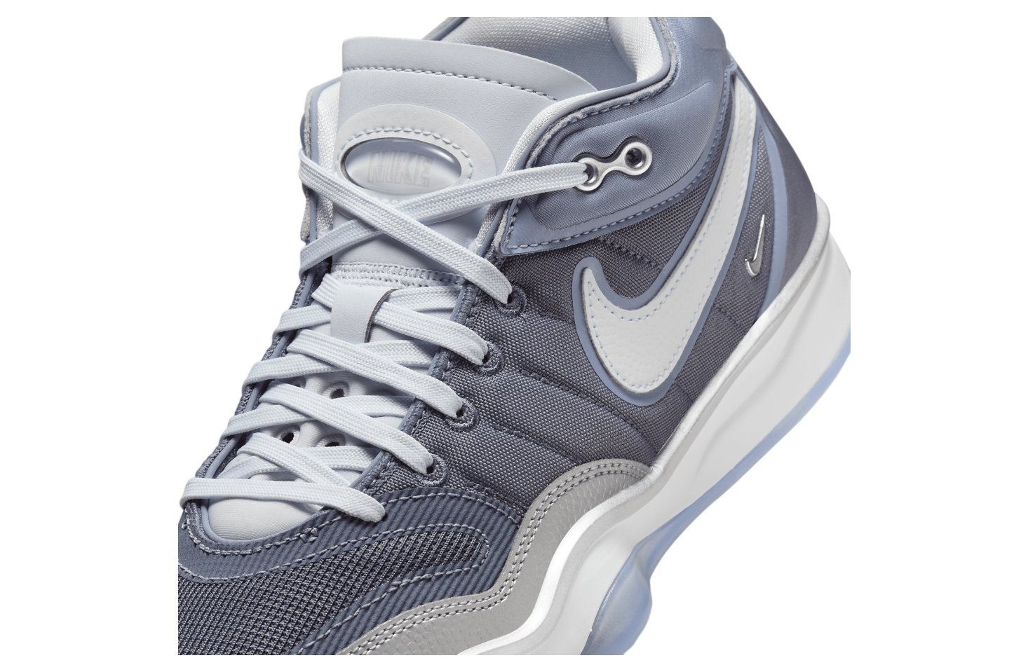 Nike GT Hustle 2 WMNS Light Carbon / Football Grey