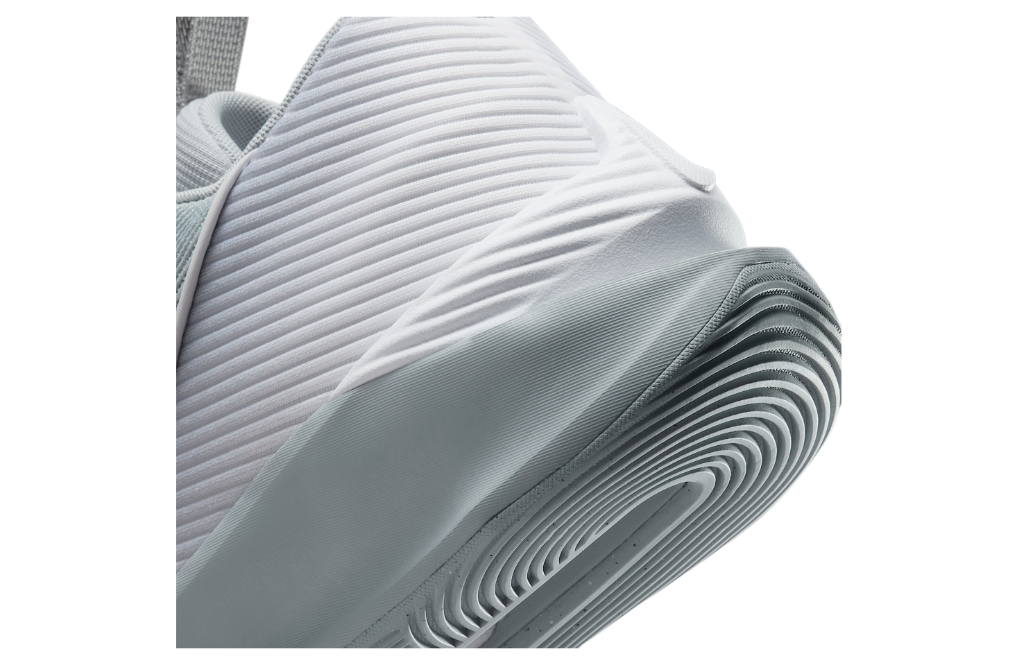 Nike Gt Jump Academy Wolf Grey / White