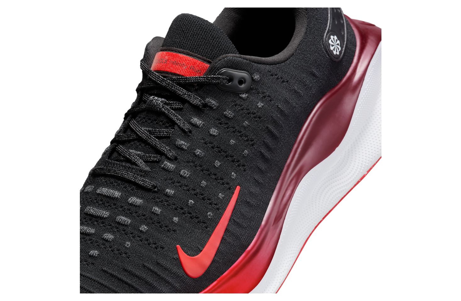 Nike InfinityRN 4 Black / Team Red (Extra Wide)