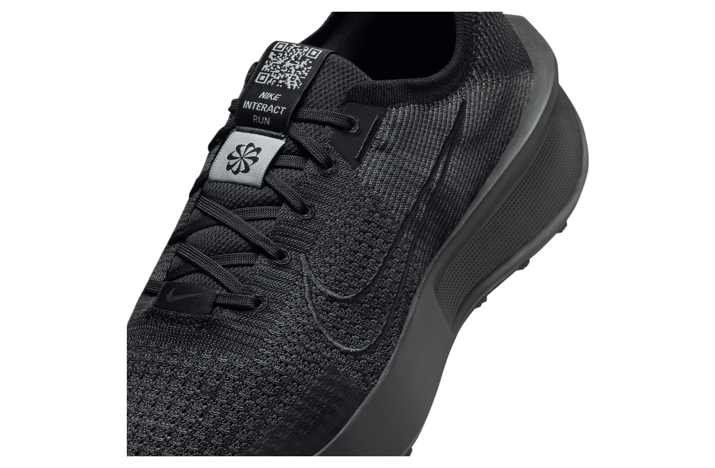 Nike Interact Run Black / Wolf Grey