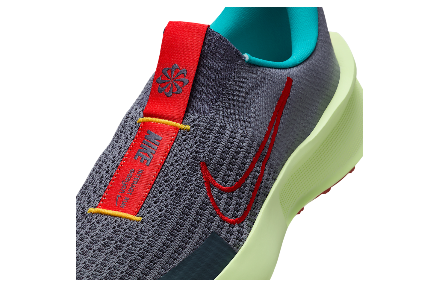 Nike Interact Run Easyon Light Carbon / Barely Volt