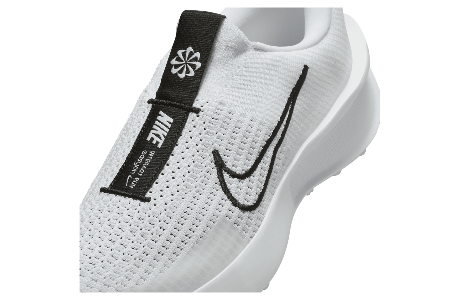 Nike Interact Run Easyon White / Black