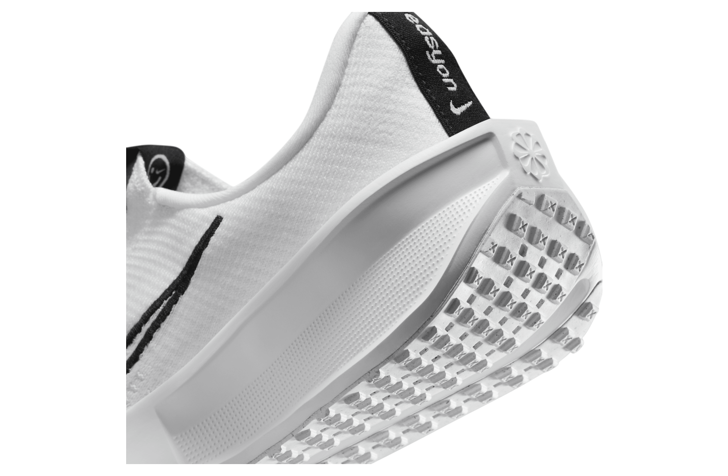 Nike Interact Run Easyon WMNS White / Black