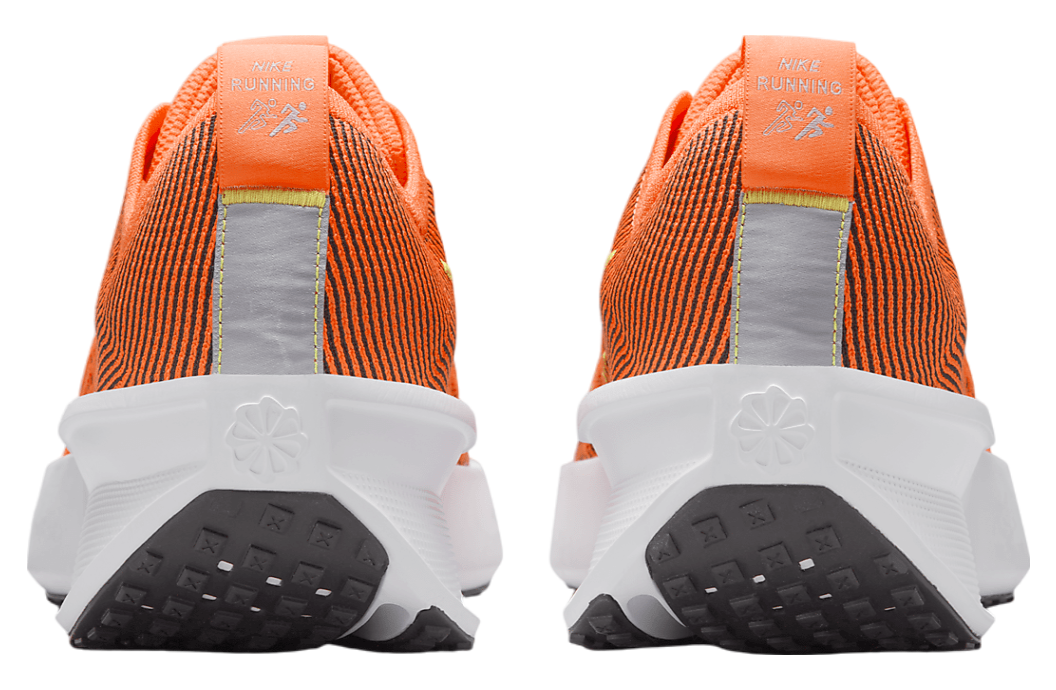 Nike Interact Run SE Total Orange / Football Grey