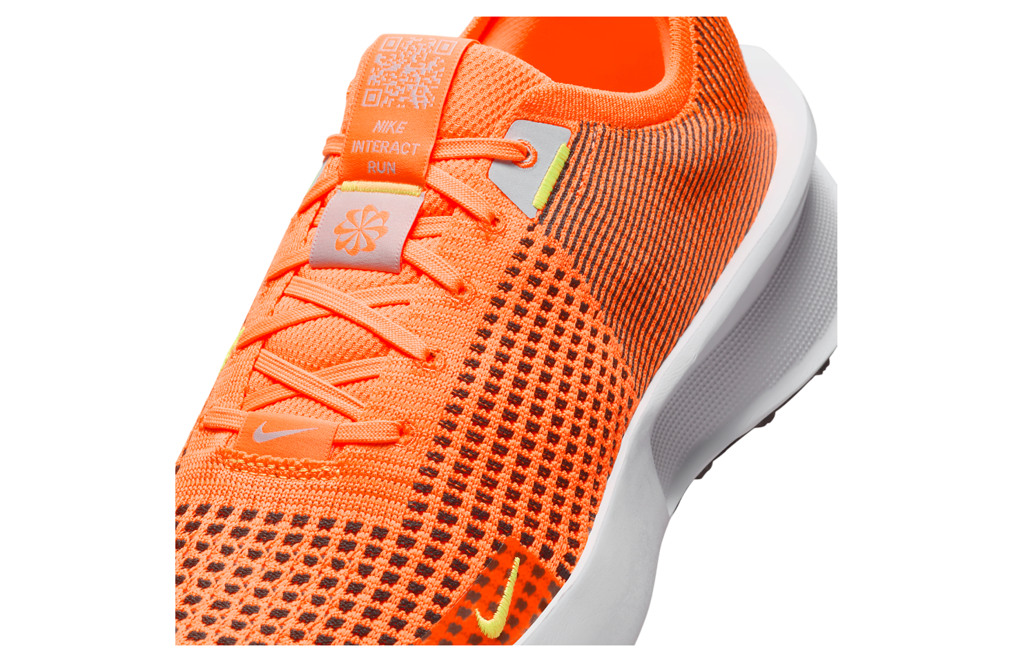 Nike Interact Run SE Total Orange / Football Grey