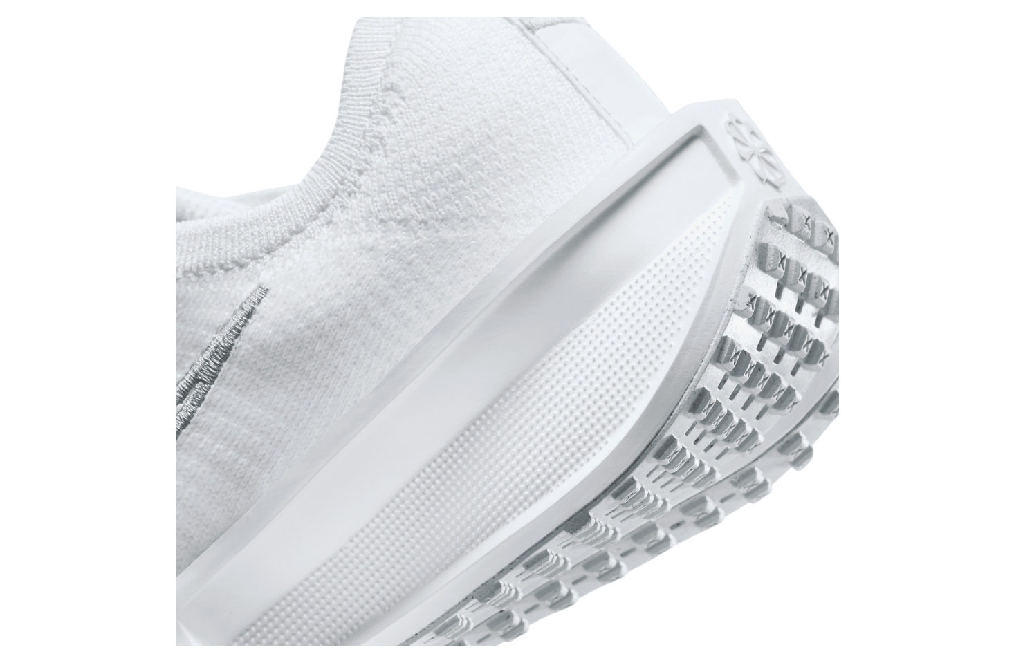 Nike Interact Run WMNS White / Pure Platinum