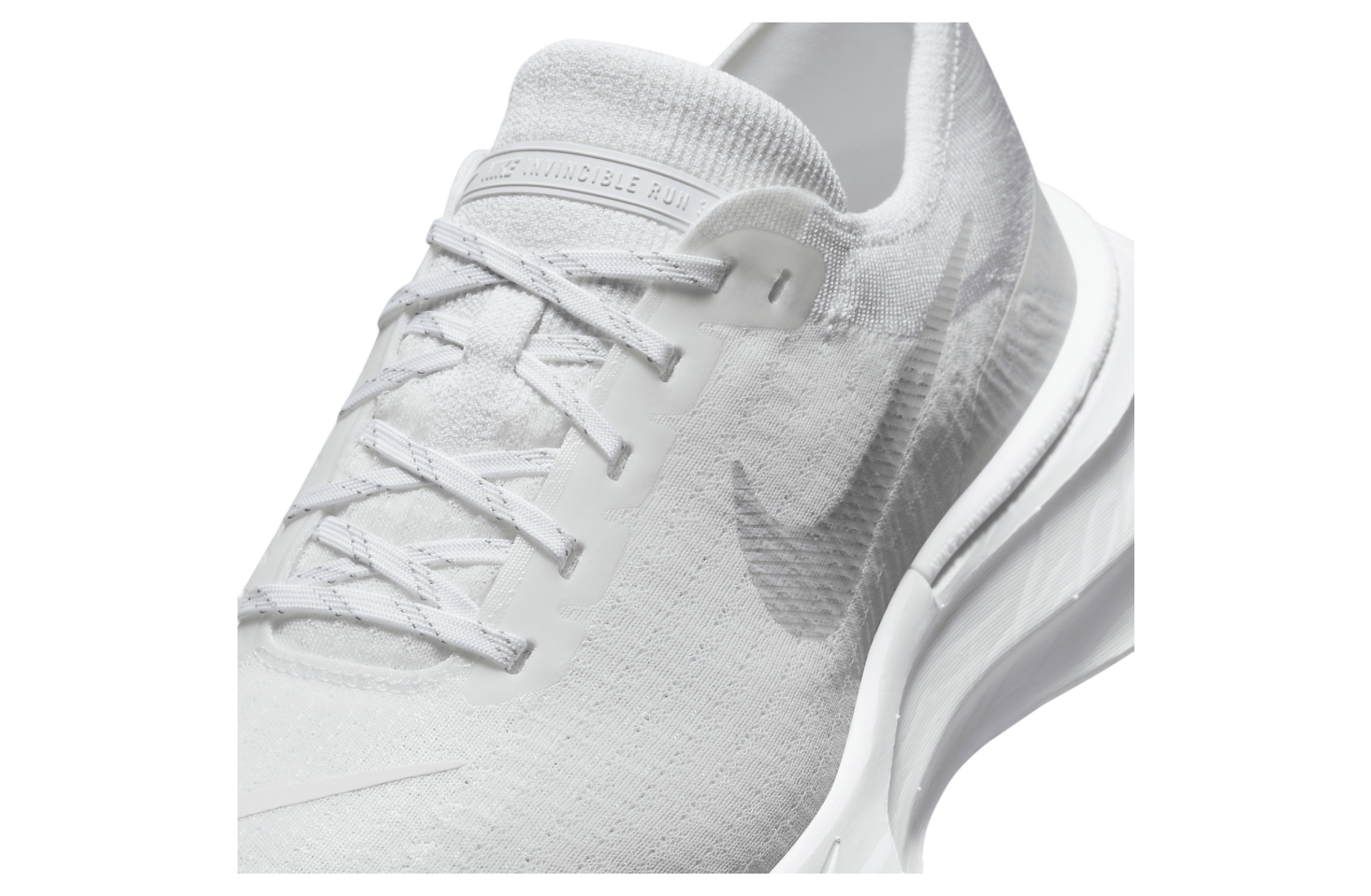 Nike Invincible 3 White / Platinum Tint (Extra Wide)