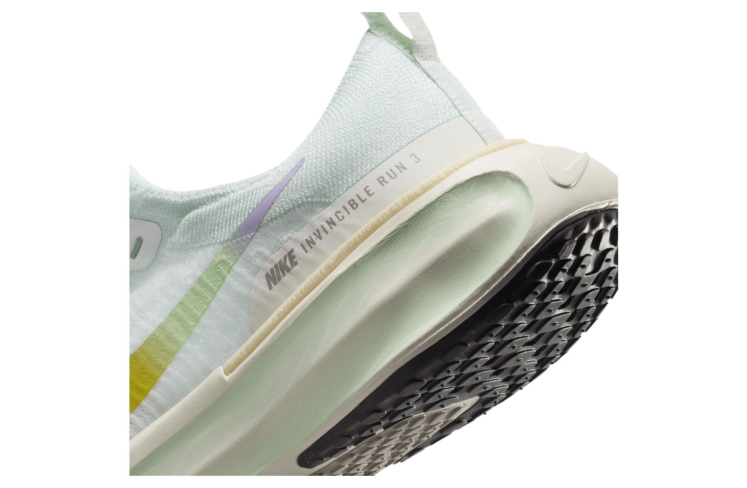 Nike Invincible 3 WMNS Barely Green / Sail