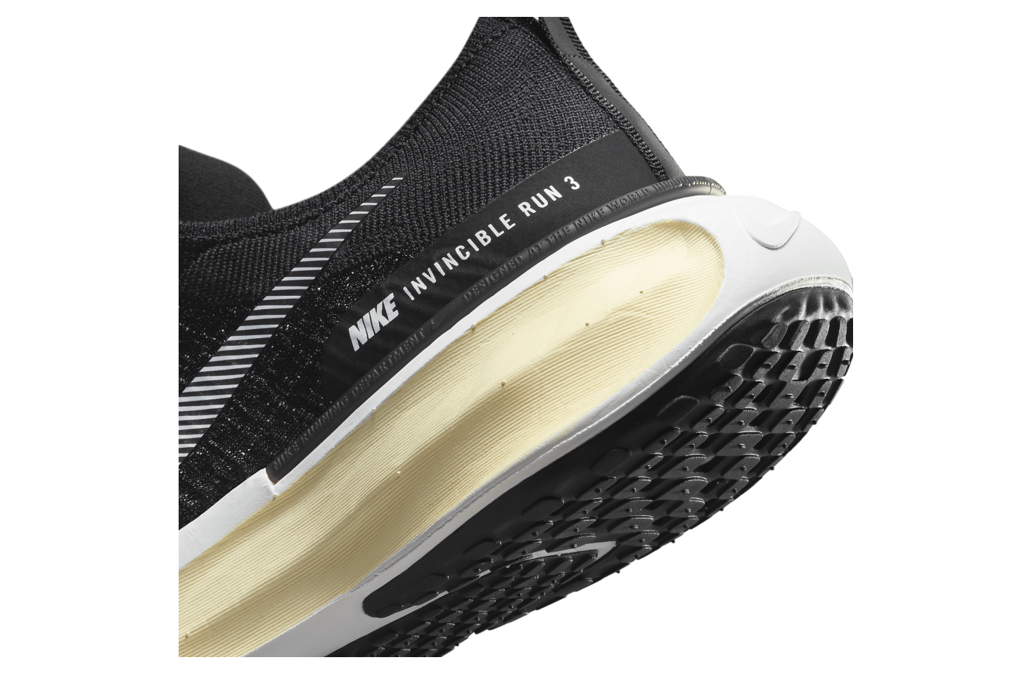 Nike Invincible 3 WMNS Black / Coconut Milk (Extra Wide)