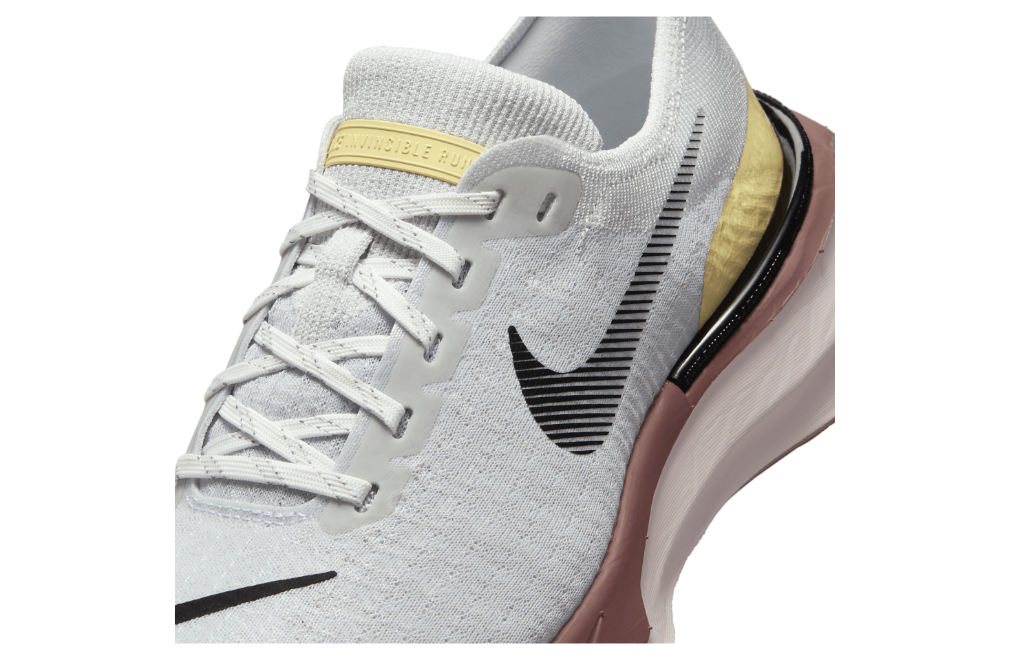 Nike Invincible 3 WMNS Photon Dust / Summit White (Extra Wide)