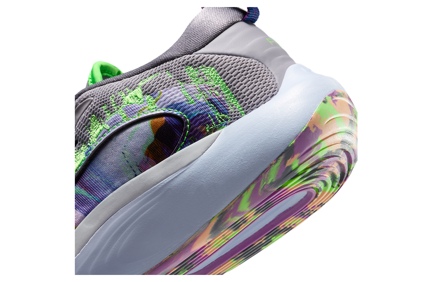 Nike Isofly GS Cement Grey / Black