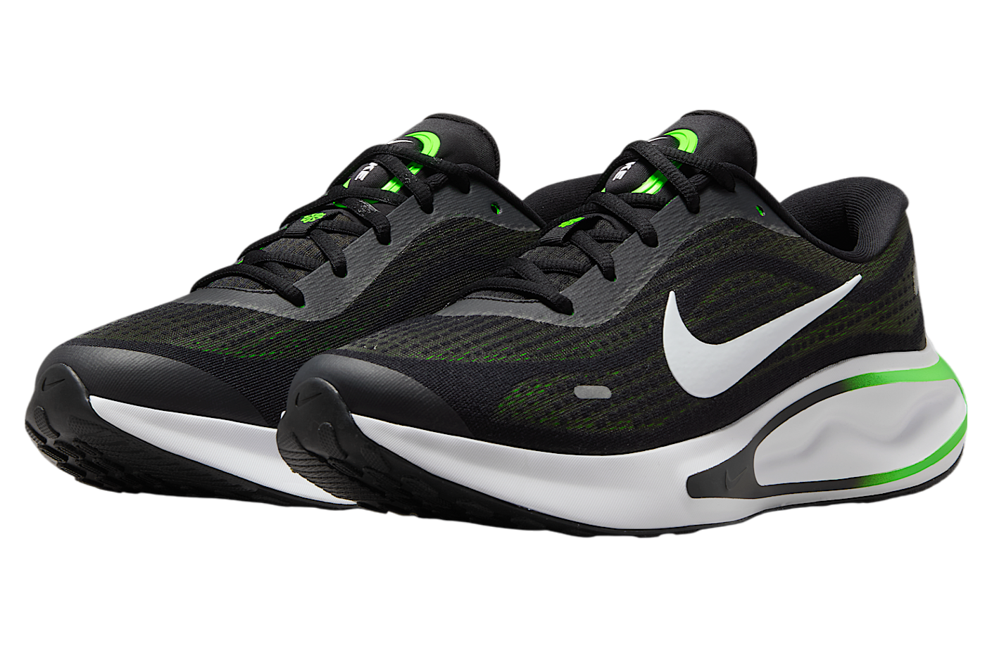 Nike Journey Run Black / Green Strike