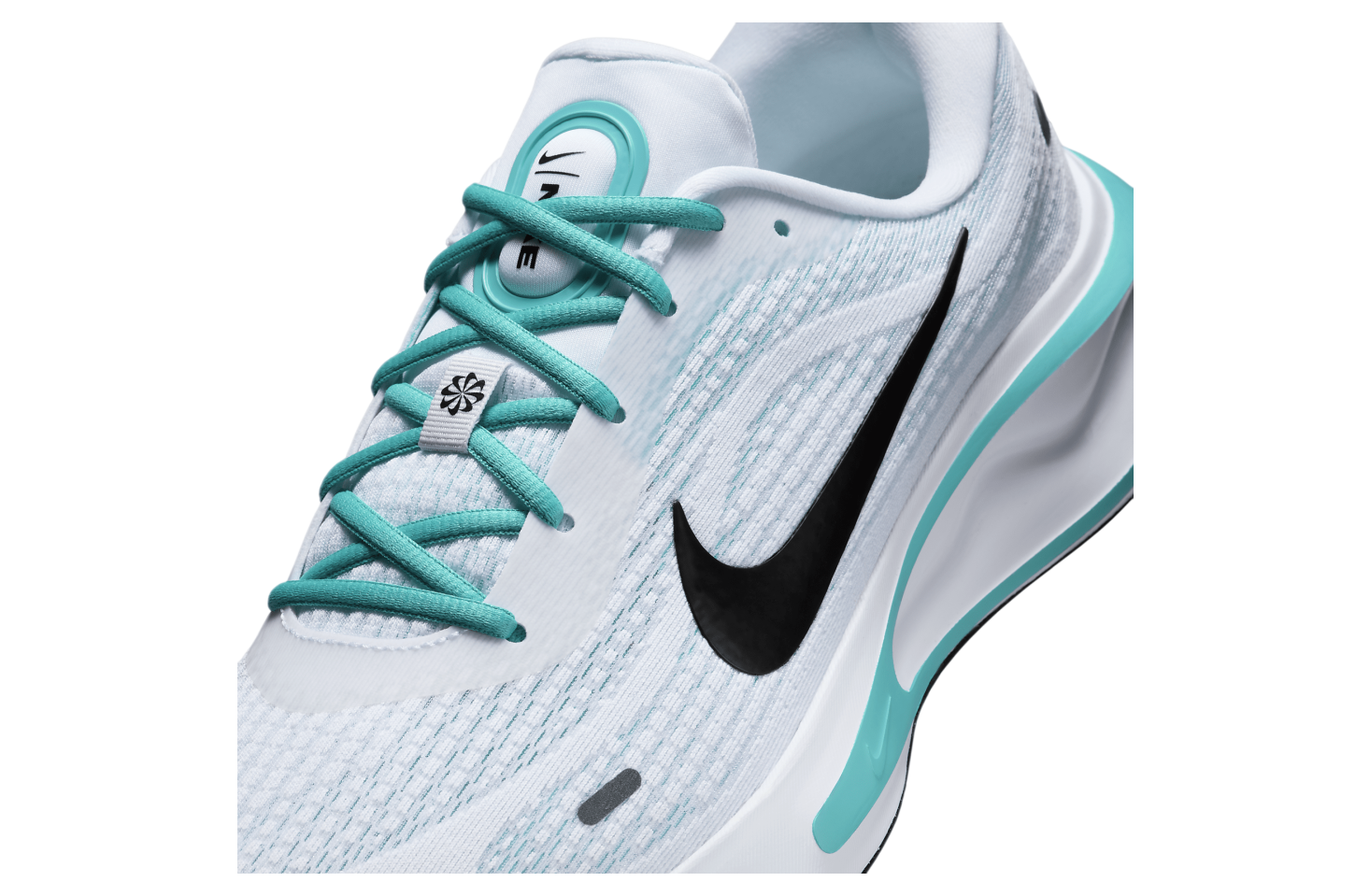 Nike Journey Run White / Dusty Cactus