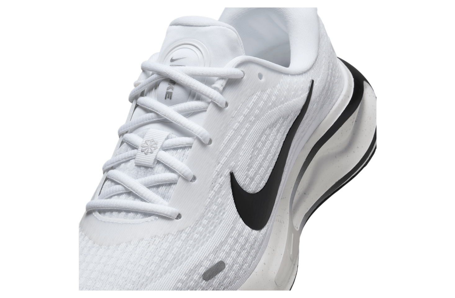 Nike Journey Run WMNS White / Platinum Tint / Light Smoke Grey