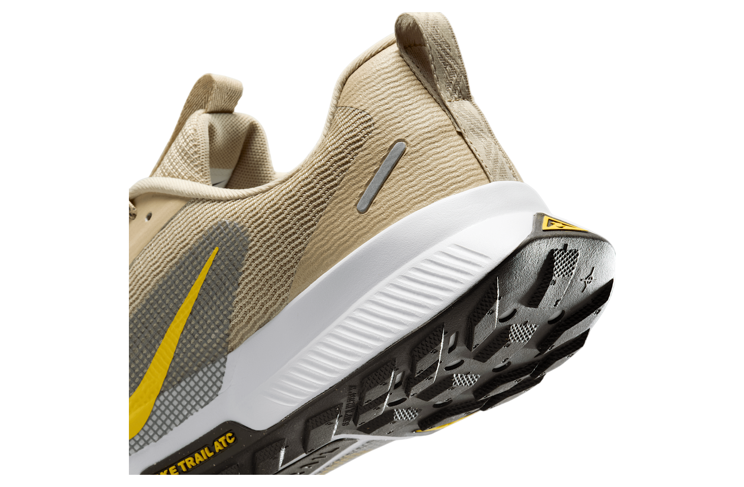 Nike Juniper Trail 3 Desert Khaki / Medium Ash