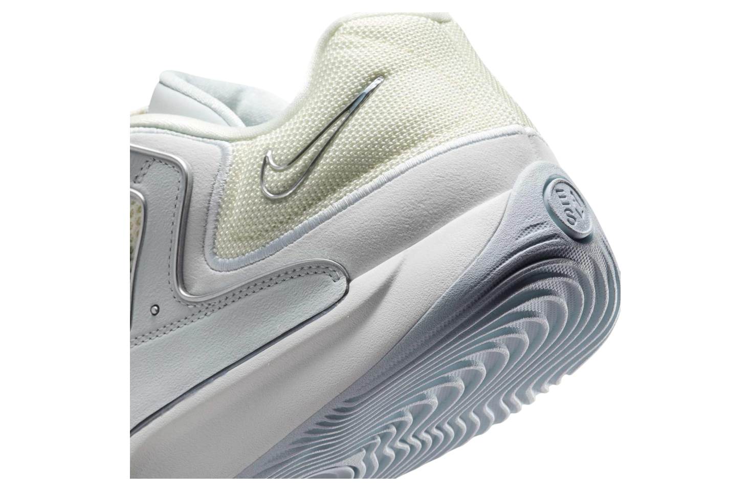 Nike KD18 EP Pure Platinum / Wolf Grey - May 2025