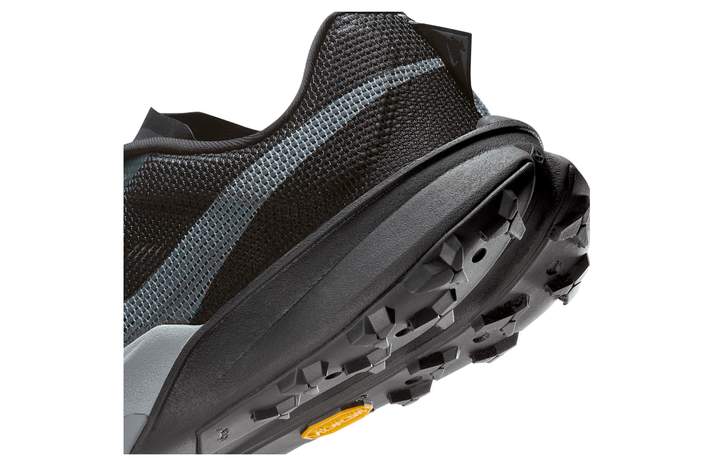 Nike Kiger 10 Black / White