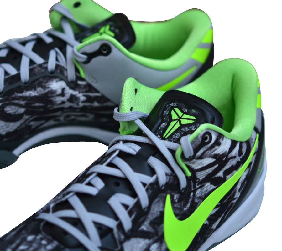 Nike Kobe 8 VIII System Graffiti Sneakers Low Trainers Shoes Size 7Y US