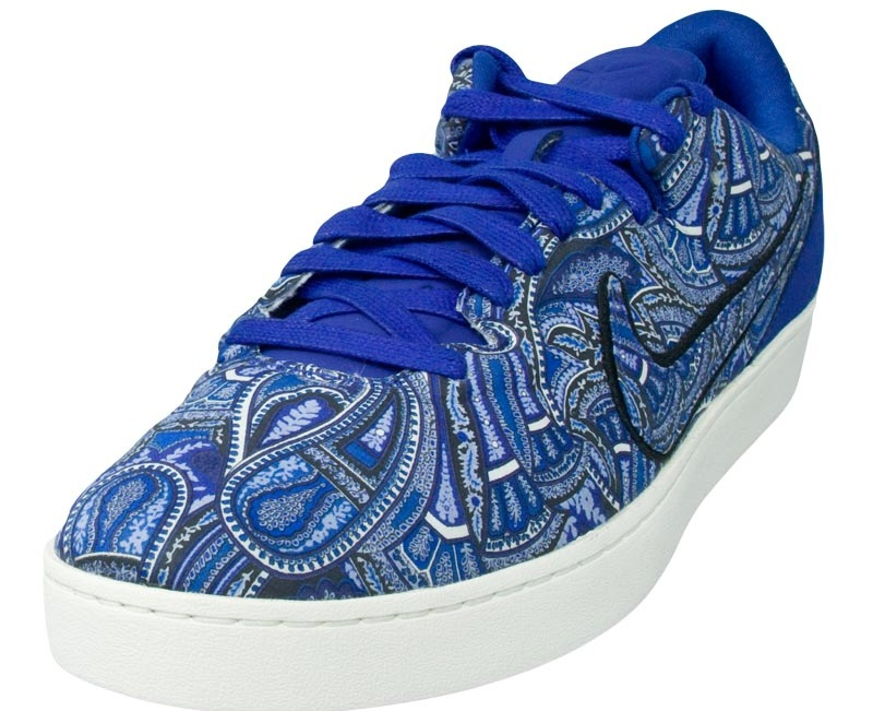 Nike Kobe 8 Duke/Blue Glow - Release Reminder - SneakerNews.com