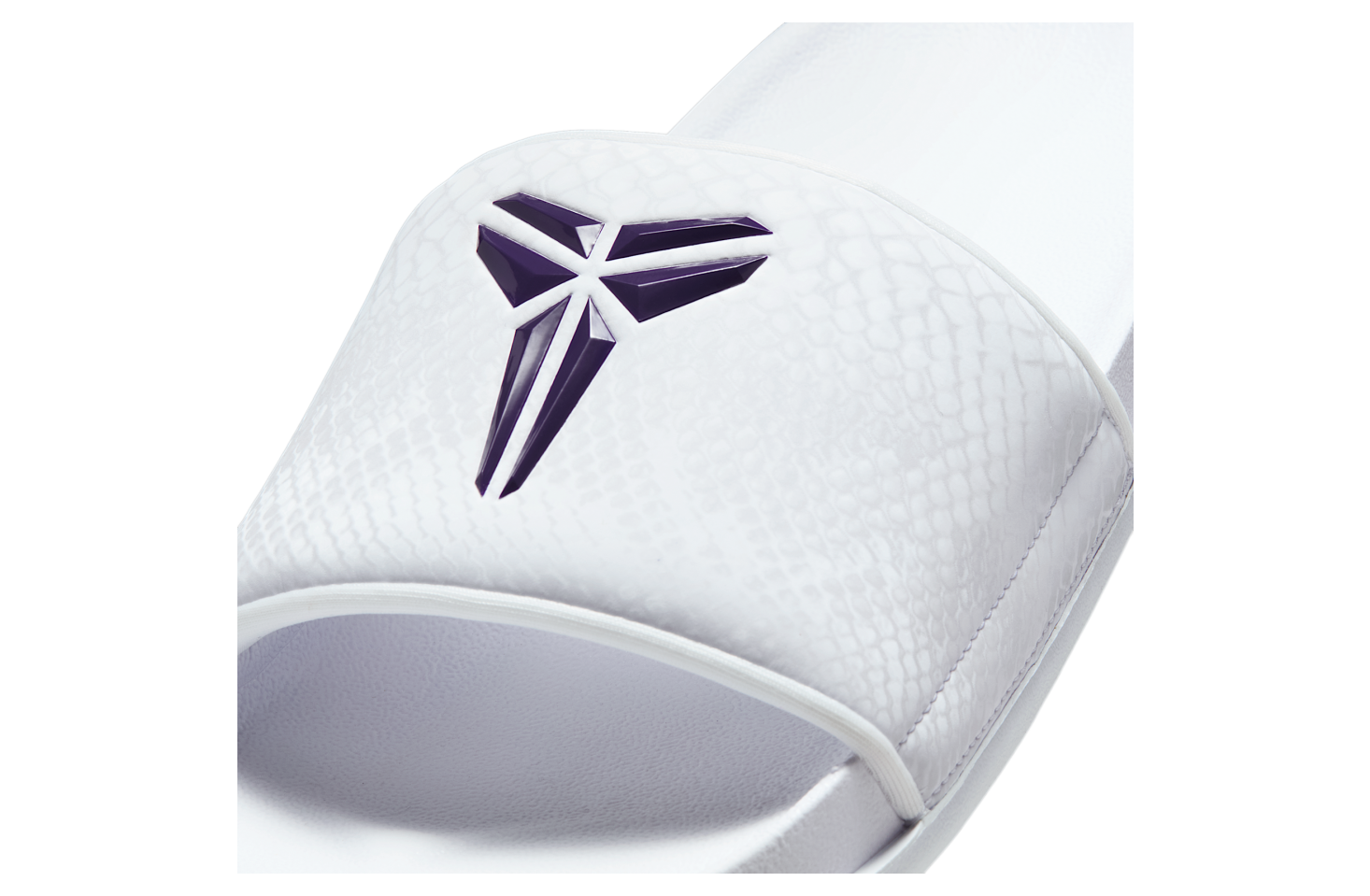 Nike Kobe Offcourt White / Court Purple