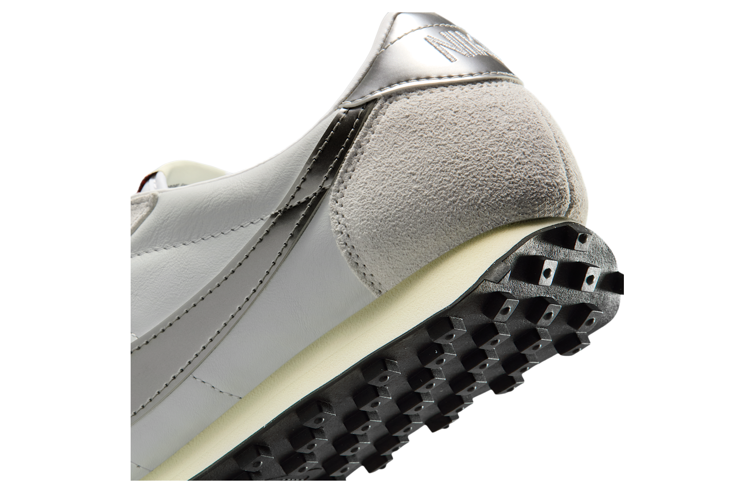 Nike LD-1000 Photon Dust / Coconut Milk / Metallic Silver