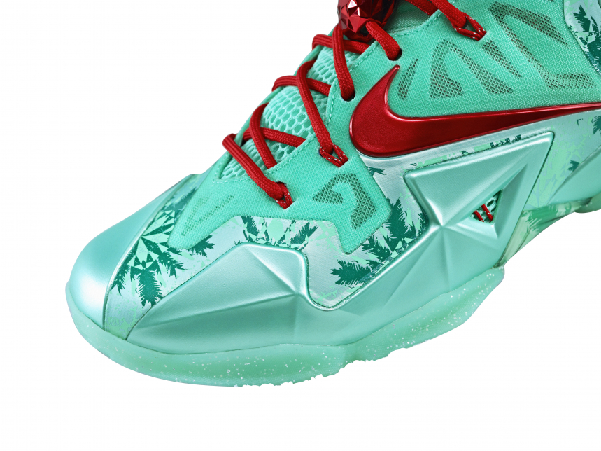 Nike Lebron 11 - Christmas 616175301