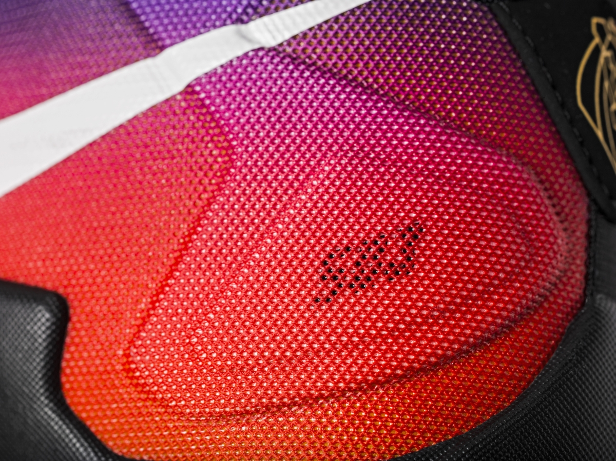 Nike LeBron 13 - Doernbecher 838990805