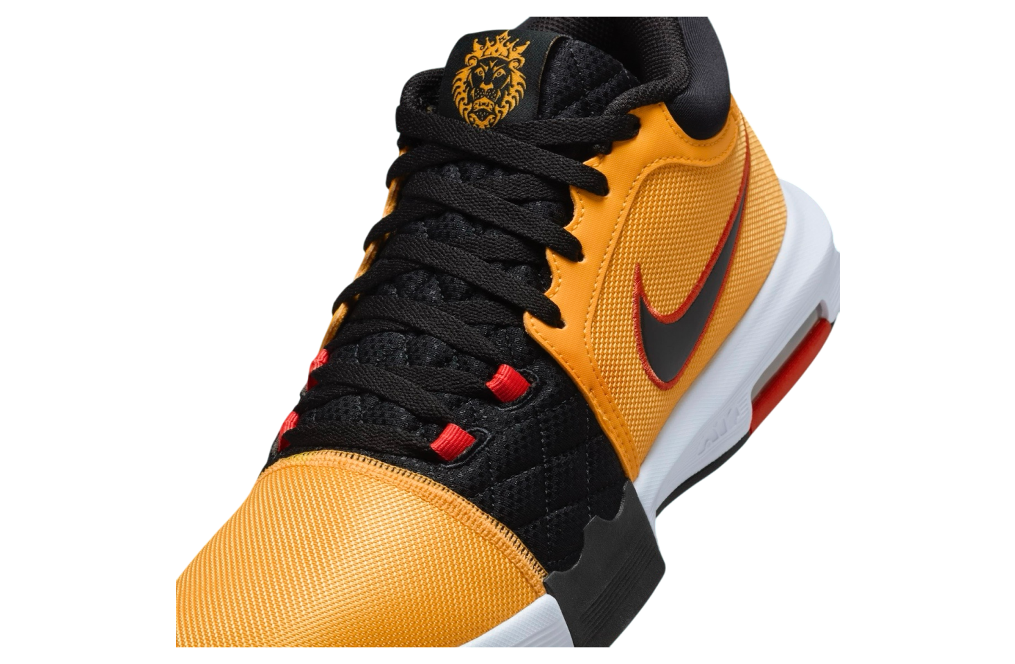 Nike LeBron Witness 8 Bruce Lee