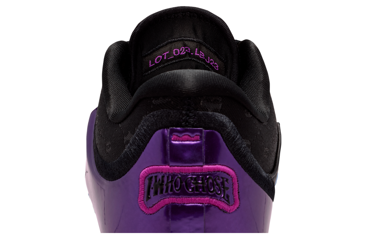 Nike Lebron Xxiii Chosen One GS Black / Metallic Gold