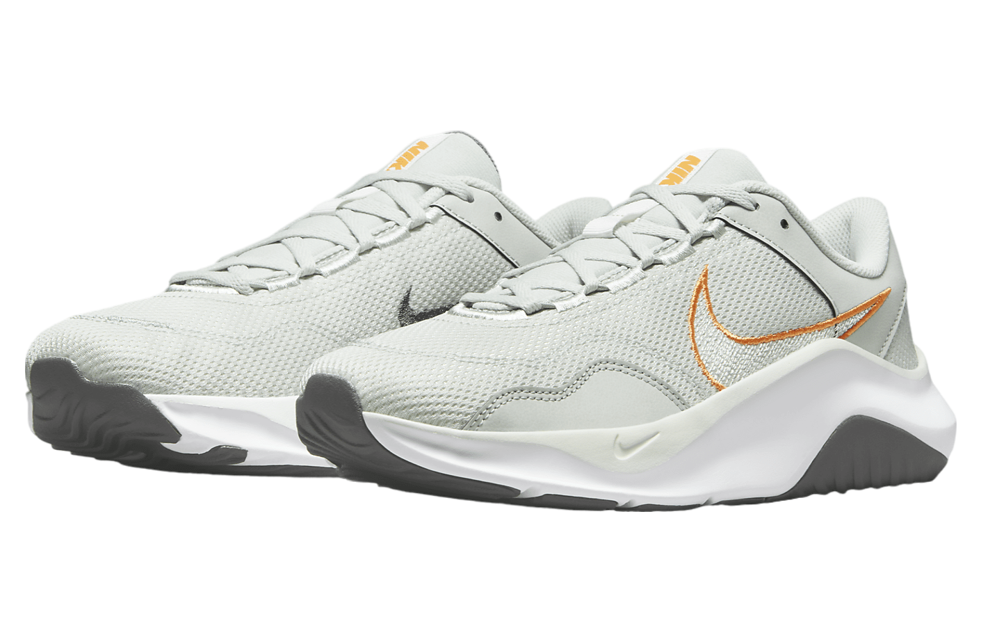 Nike Legend Essential 3 Next Nature Light Silver / Bright Mandarin