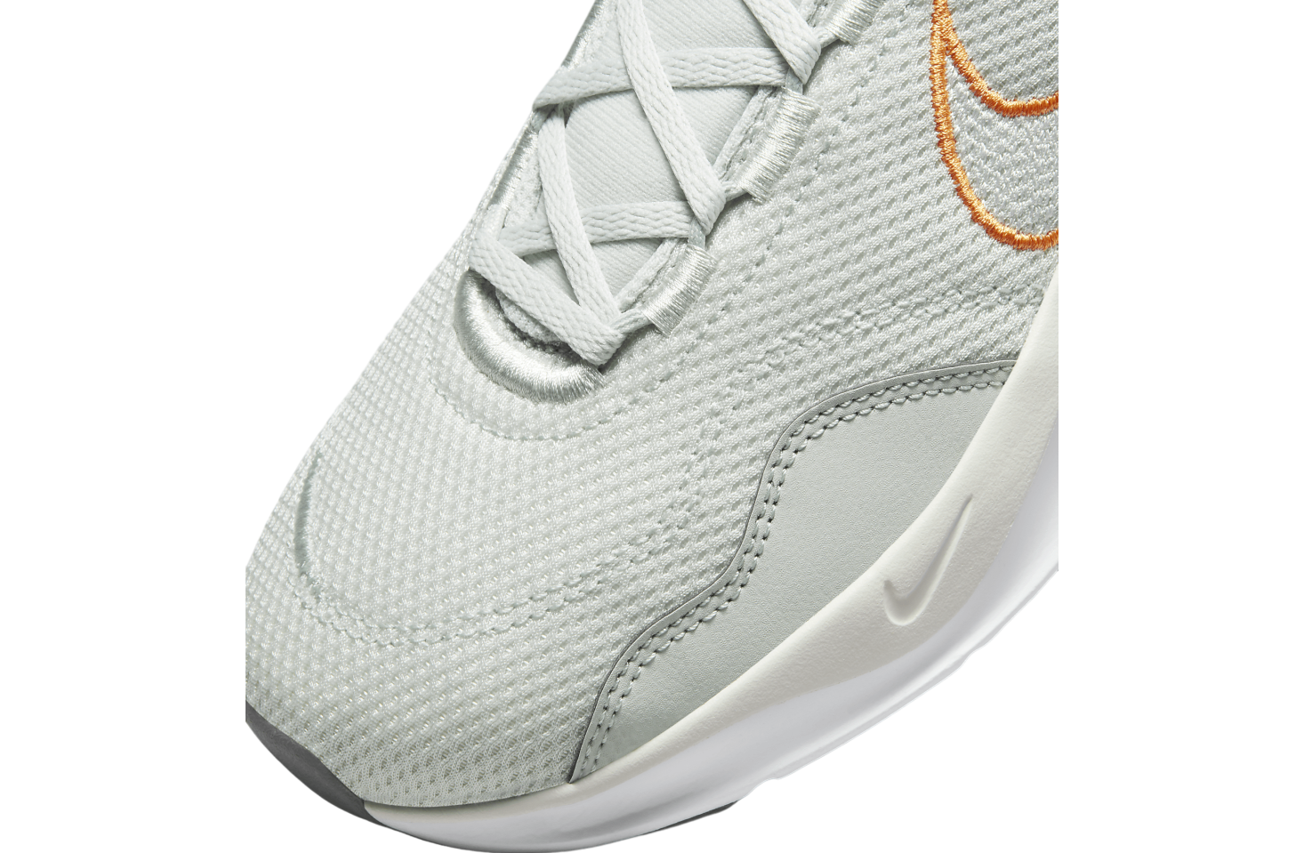 Nike Legend Essential 3 Next Nature Light Silver / Bright Mandarin