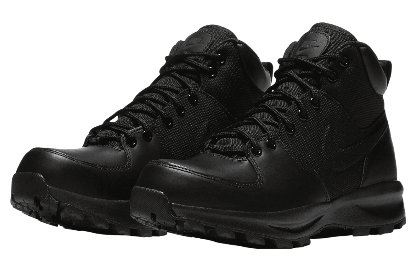 Nike Manoa Triple Black