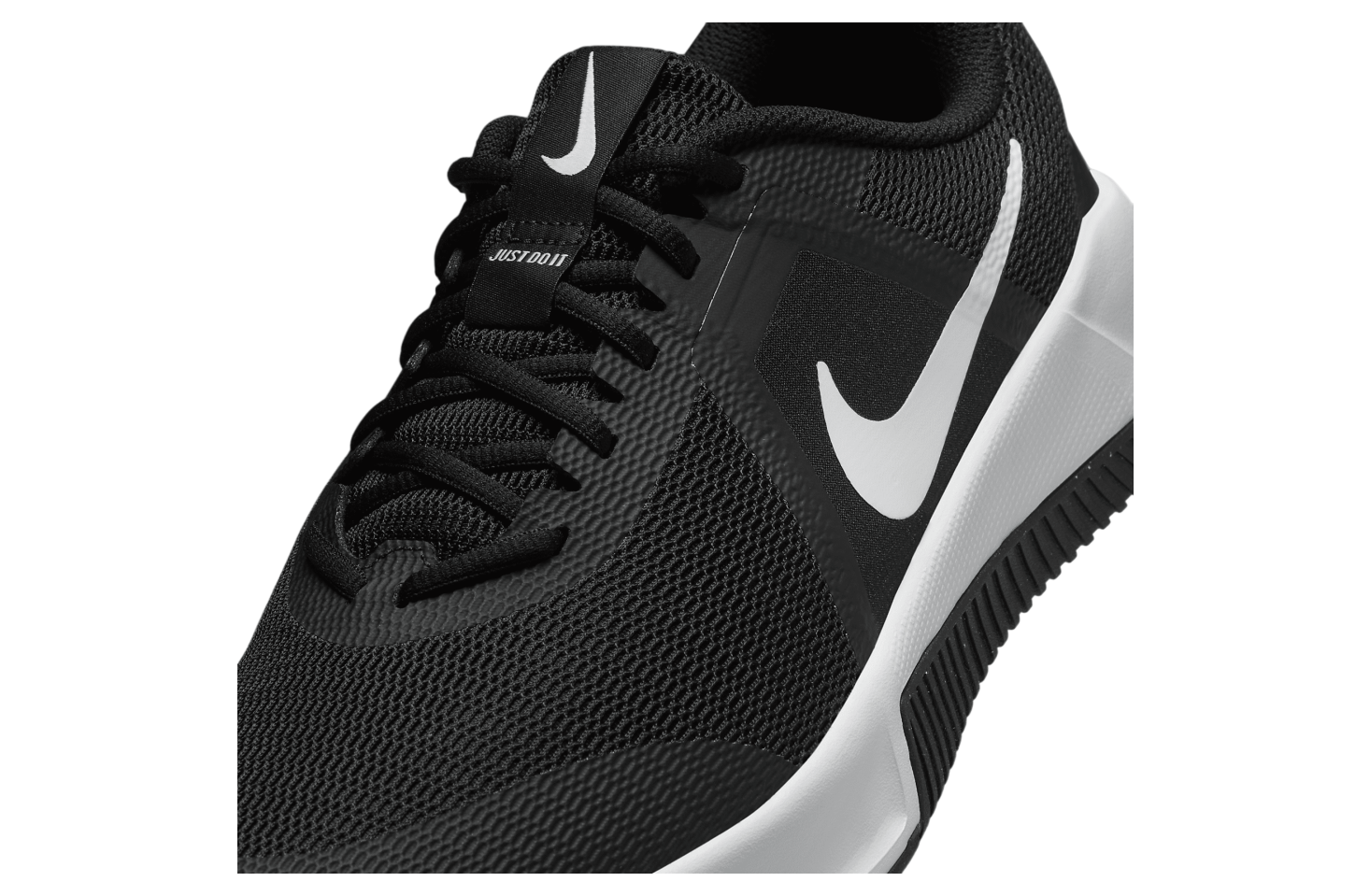 Nike MC Trainer 3 Black / White