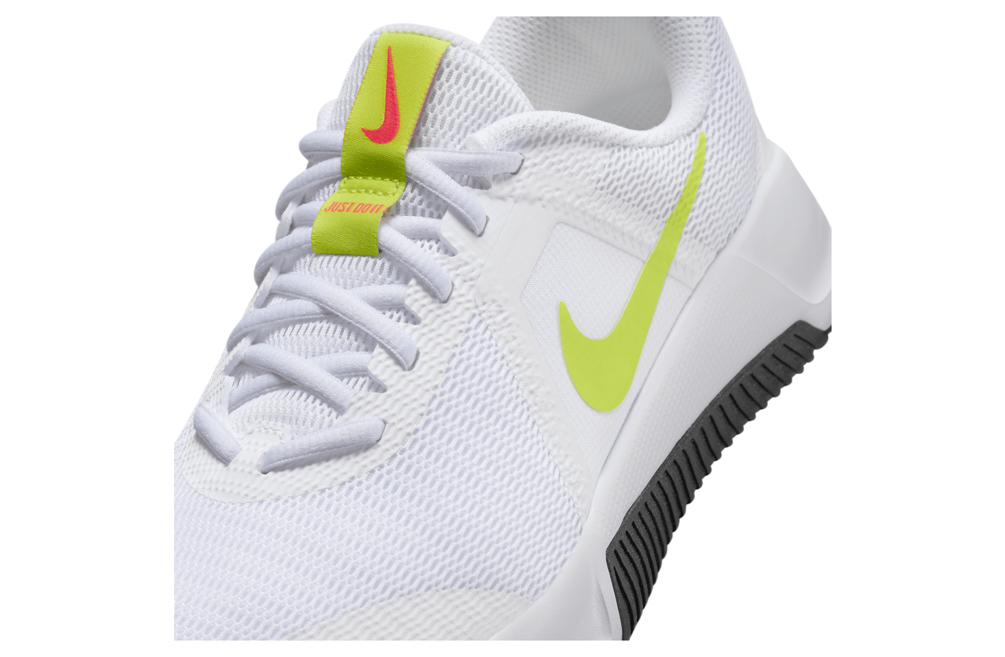 Nike MC Trainer 3 White / Hot Punch