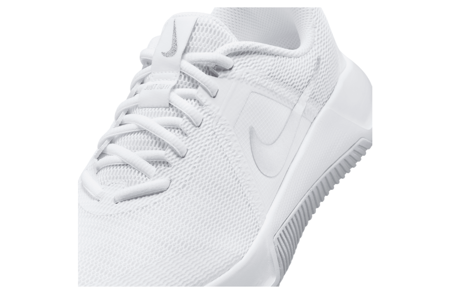 Nike MC Trainer 3 White / Photon Dust