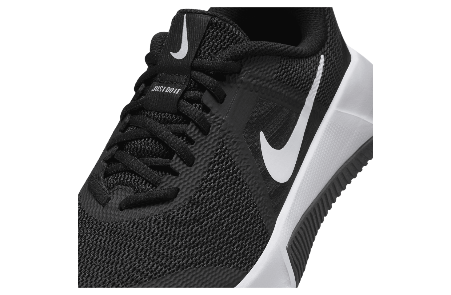 Nike MC Trainer 3 WMNS Black / White