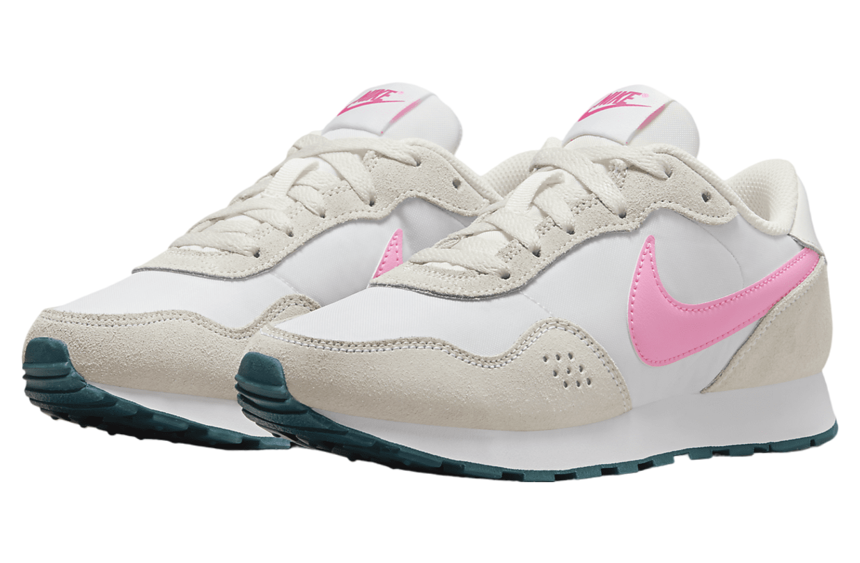 Nike MD Valiant GS Summit White / Pink Spell