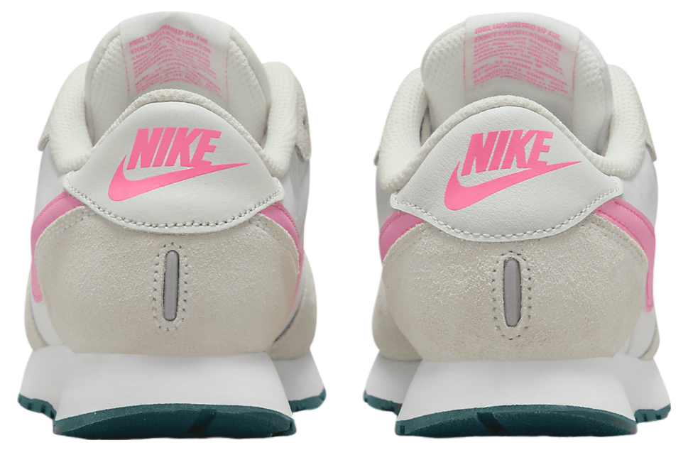 Nike MD Valiant GS Summit White / Pink Spell