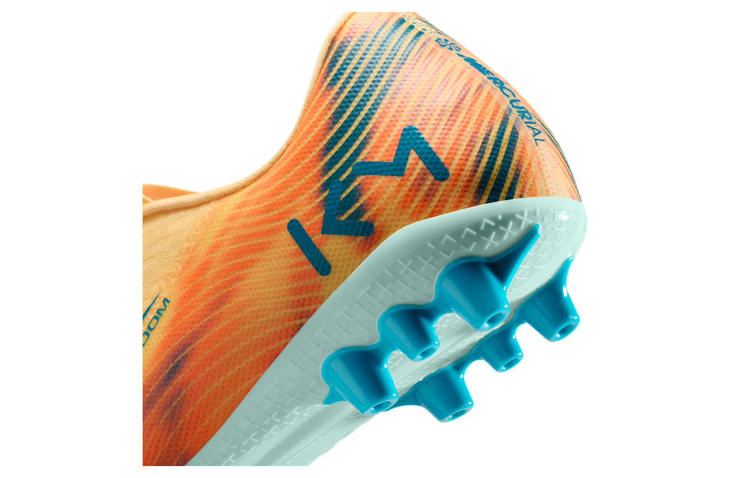Nike Mercurial Vapor 16 Academy Kylian Mbappé Low AG Melon Tint / Igloo