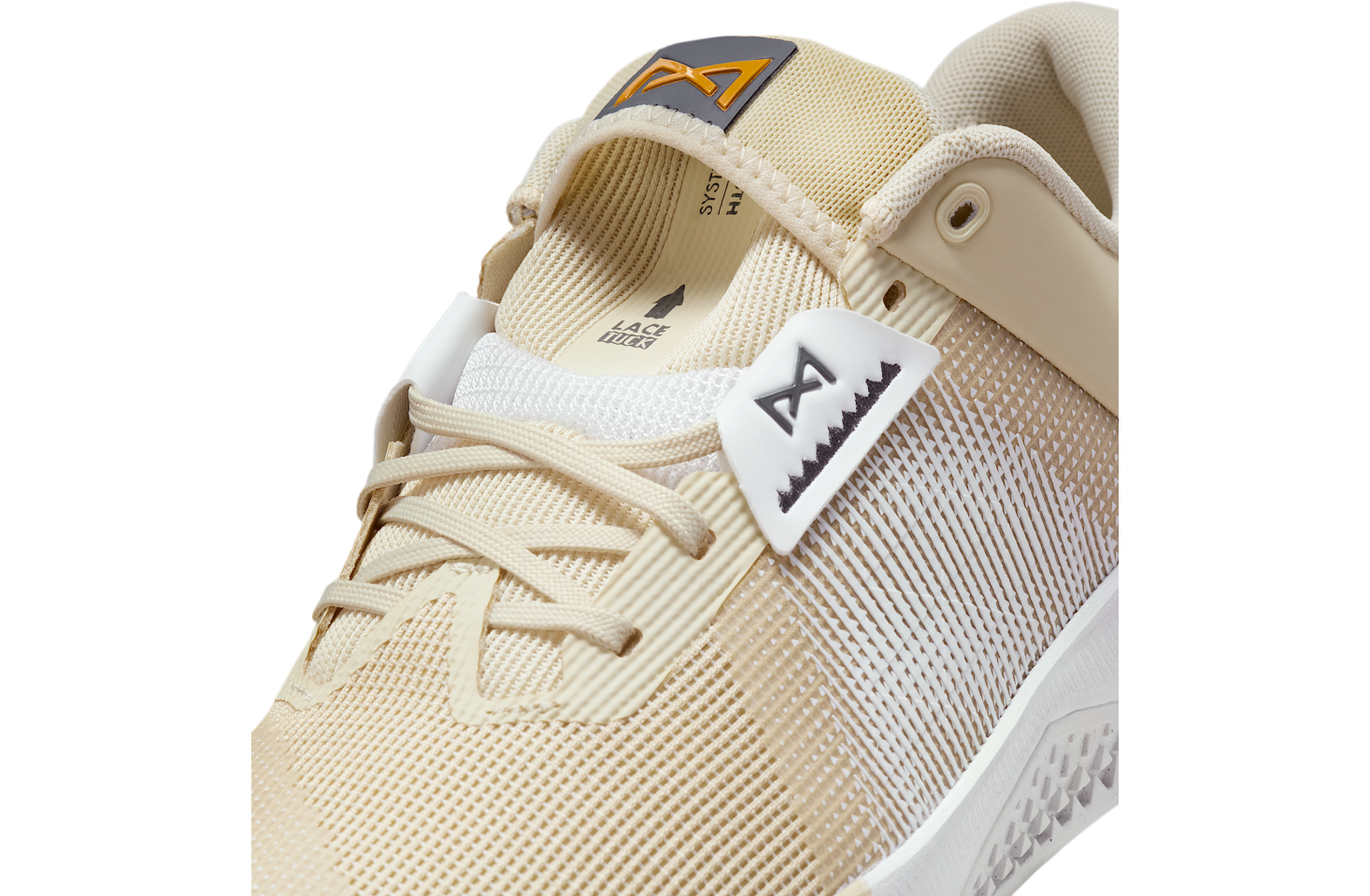 Nike Metcon 10 Light Khaki / Gold Leaf