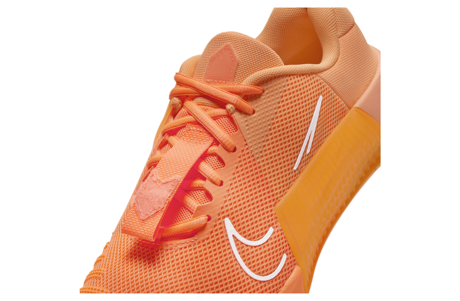 Nike Metcon 9 AMP Atomic Orange / Ice Peach