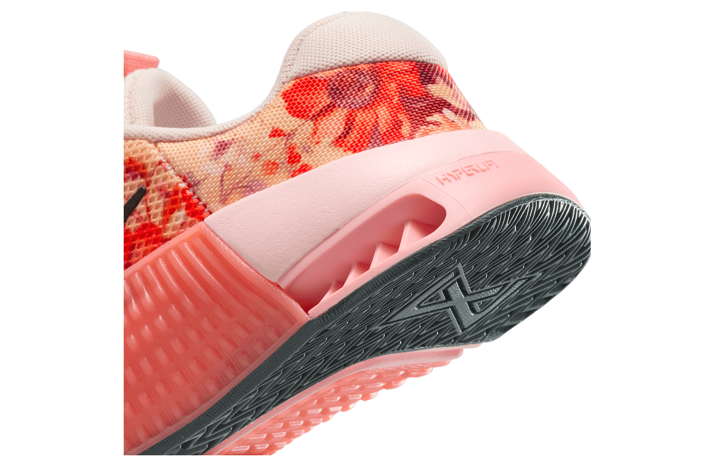 Nike Metcon 9 Amp WMNS Washed Coral / Magic Ember - Mar 2025
