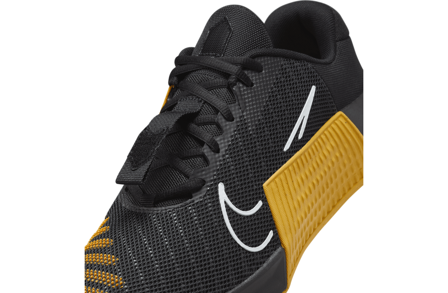 Nike Metcon 9 (Team) Black / University Gold