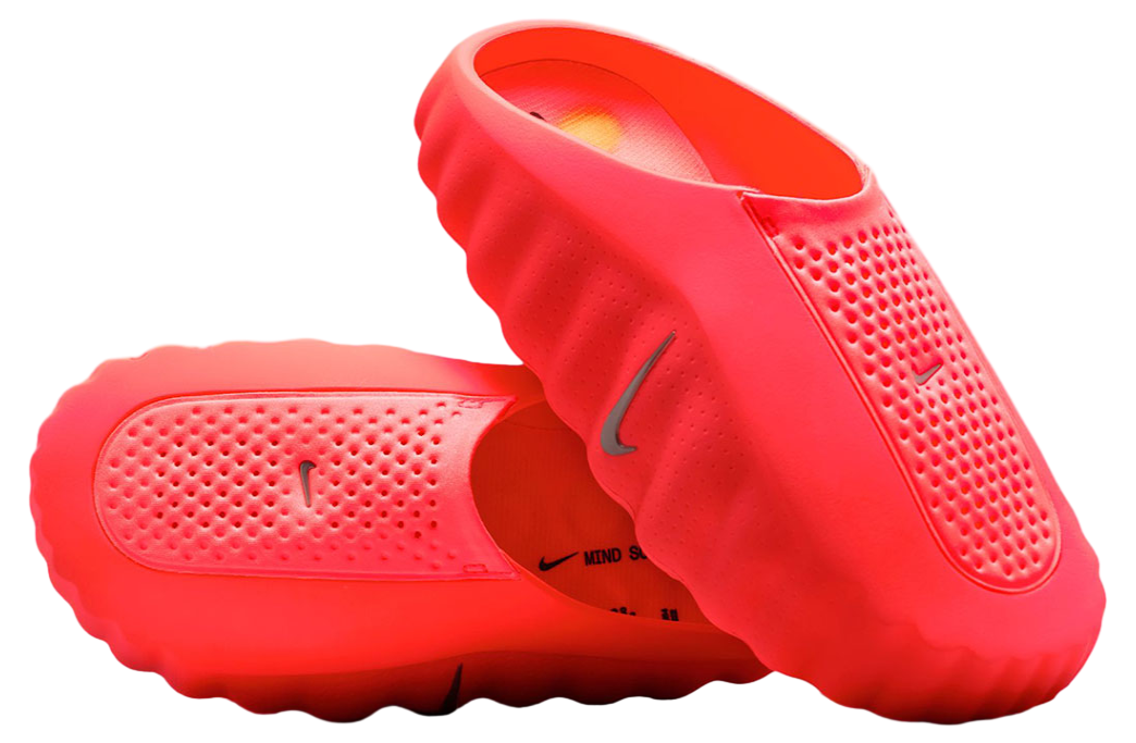 Nike Mind 001 WMNS Solar Red