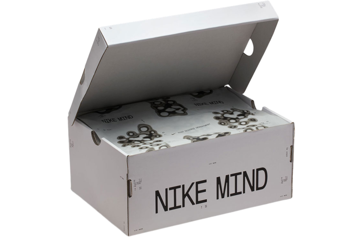 Nike Mind 001 WMNS Solar Red