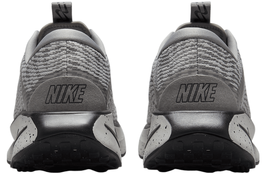 Nike Motiva Light Iron Ore / Flat Pewter