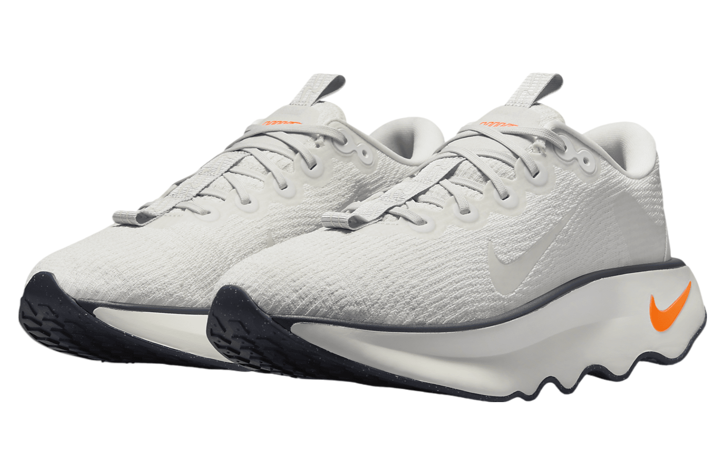 Nike Motiva Sail / Platinum Tint