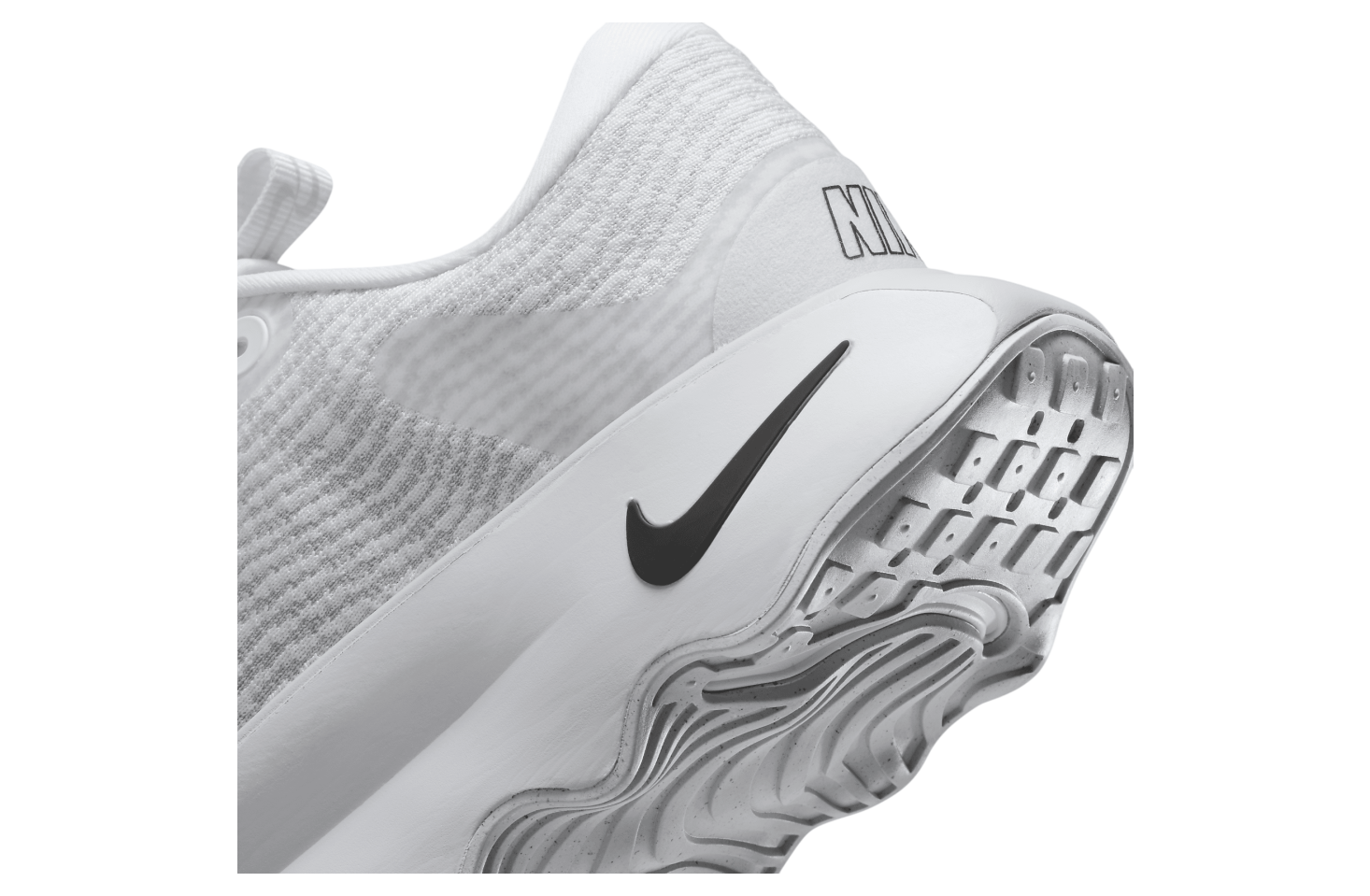 Nike Motiva White / Black