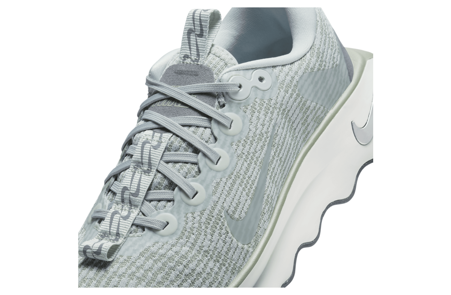 Nike Motiva WMNS Light Silver / Jade Horizon